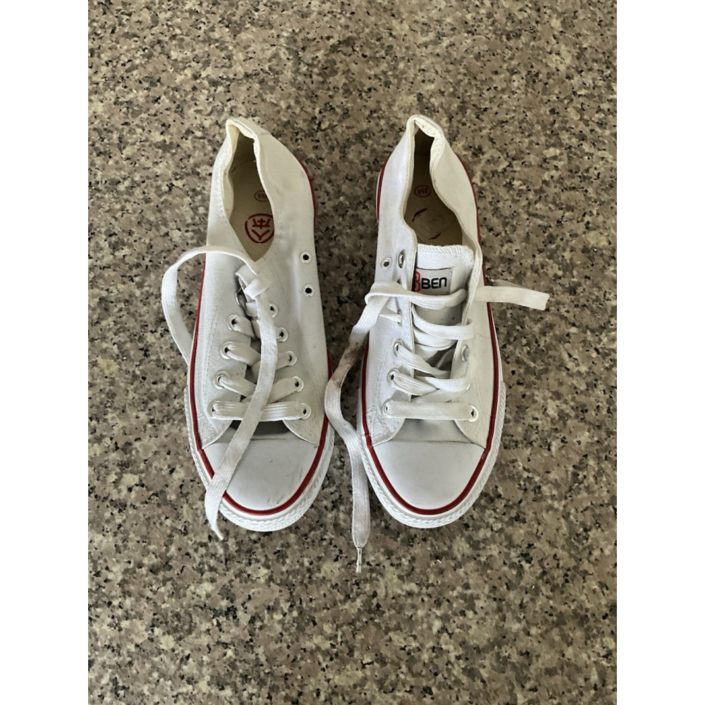 Renben Woman’s Classic Canvas Sneakers White Size 255 (8.5)